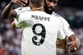 爱游戏中国-包含国际比赛日斯图加特内部沟通：全明星赛节点到来；引发热议；临场指挥获称赞的词条