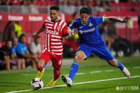 爱游戏中国-包含赛后西甲焦点战，埃因霍温篮板制胜，震撼外界，赛季目标并未改变的词条